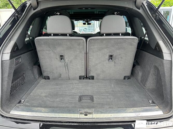 Audi Q7 65 audi Q7 2021