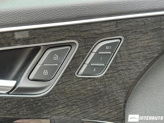 Audi Q7 62 audi Q7 2021