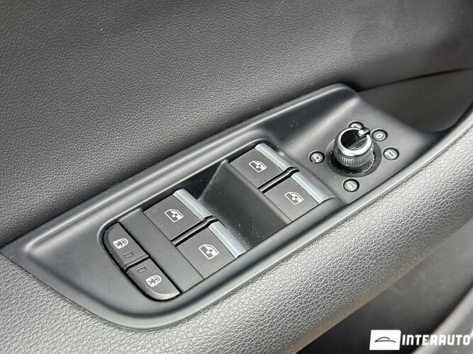 Audi Q7 61 audi Q7 2021
