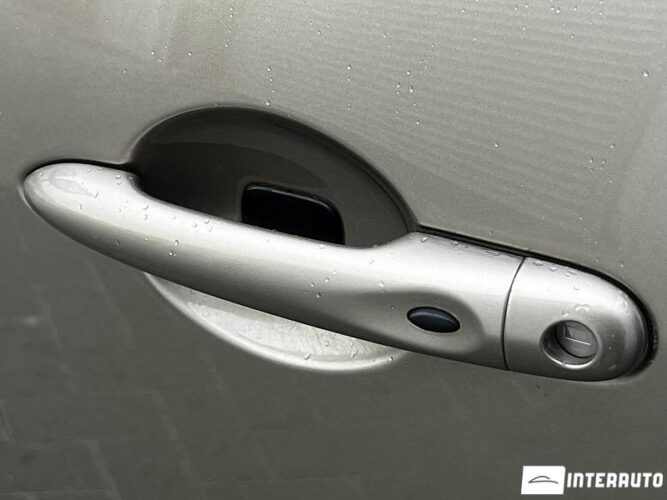 Renault Scenic 47 interauto-car