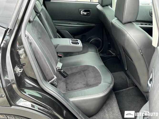 Nissan Qashqai 47 interauto-car