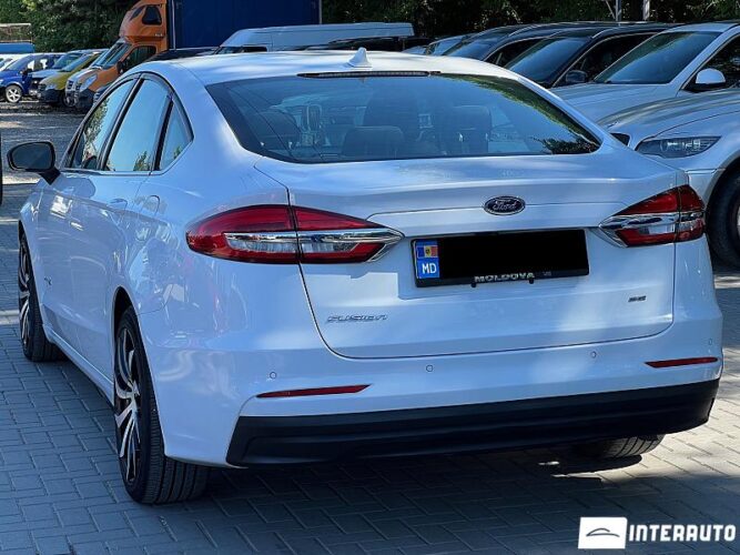Ford Fusion 32 interauto-car