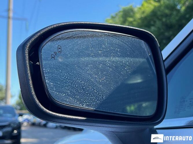 Ford Fusion 33 interauto-car