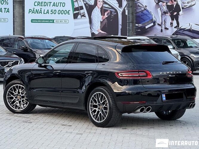 Porsche Macan 41 interauto-car