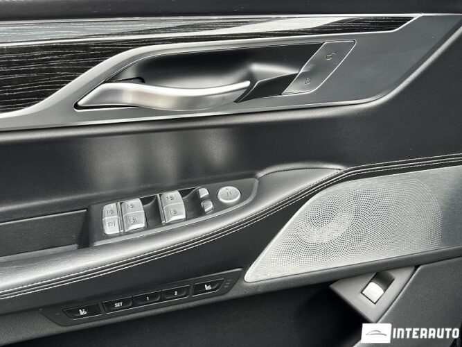 BMW 745e 56 interauto-car
