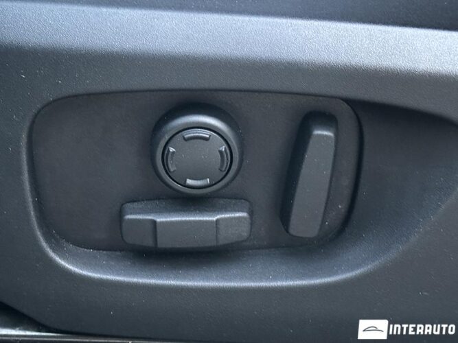 Land Rover Discovery Sport 49 interauto-car