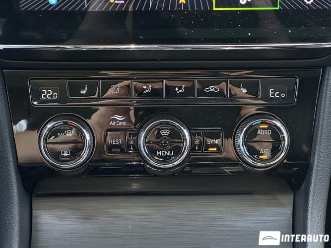 Skoda Superb 46 interauto-car