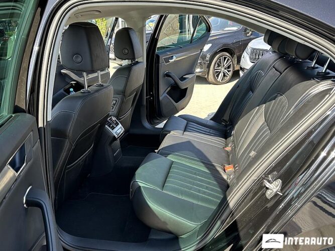 Skoda Superb 49 interauto-car