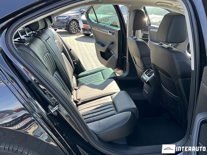 Skoda Superb 52 interauto-car