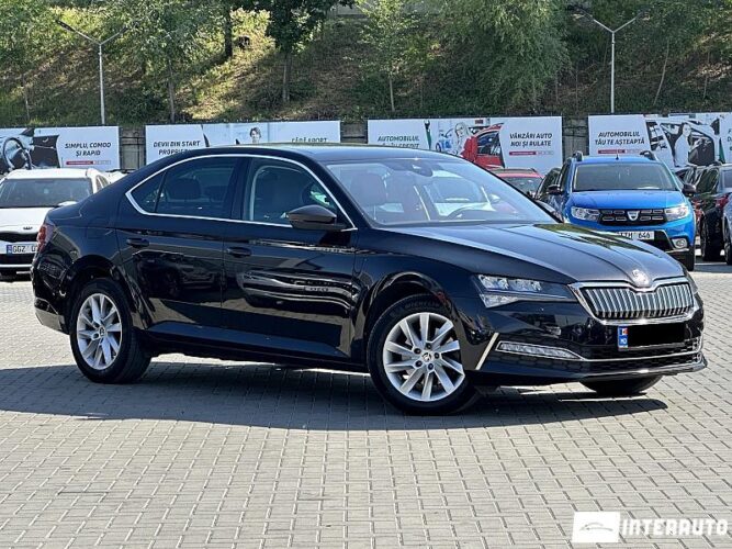 Skoda Superb 36 interauto-car