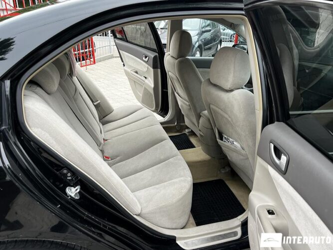 Hyundai Sonata 38 interauto-car