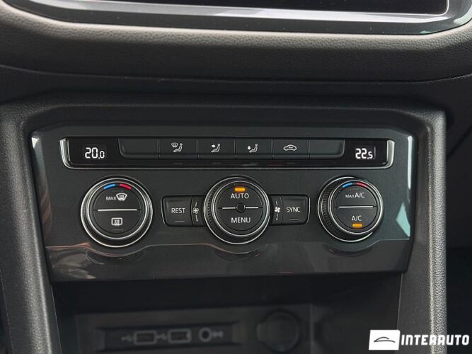 Volkswagen Tiguan 43 interauto-car