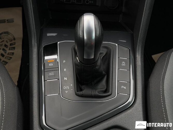 Volkswagen Tiguan 44 interauto-car