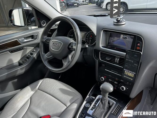 Audi Q5 42 interauto-car