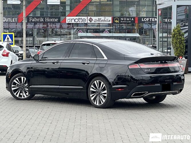 Lincoln MKZ 40 interauto-car