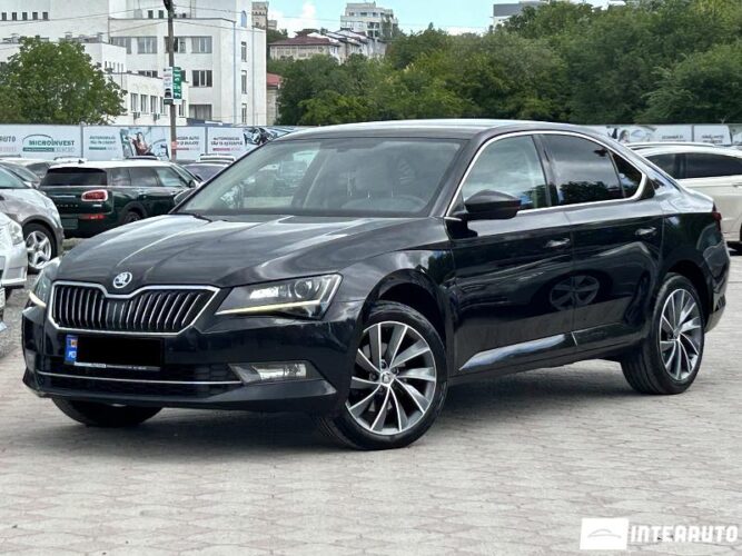 Skoda Superb 2017 doar la InterAuto