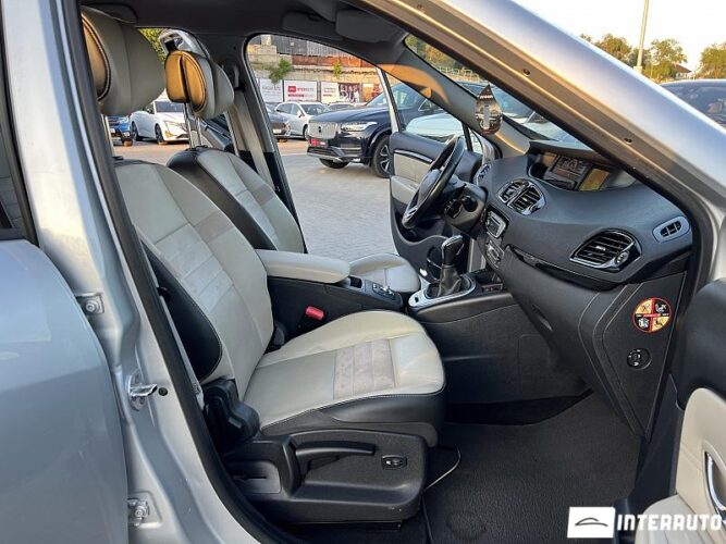 Renault Grand Scenic 48 interauto-car