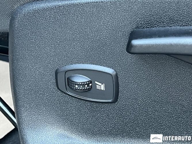 Renault Grand Scenic 53 interauto-car