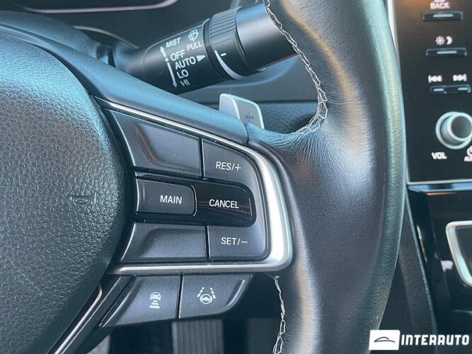 Honda Insight 41 interauto-car