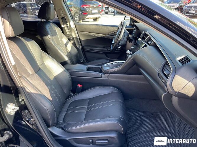 Honda Insight 47 interauto-car