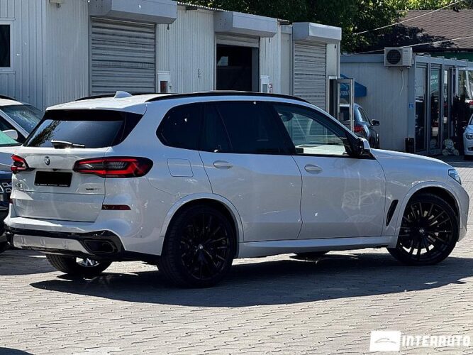 BMW X5 4.0i 37 interauto-car