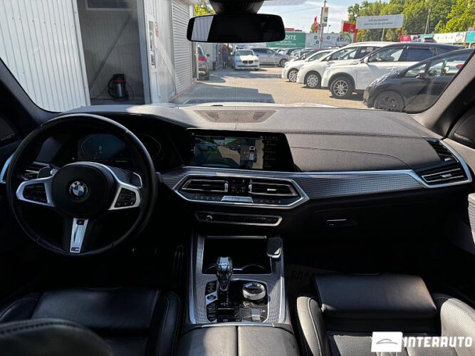 BMW X5 4.0i 42 interauto-car