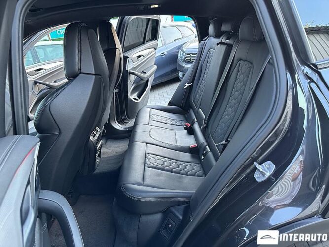 BMW X4M Competition 49 interauto-car