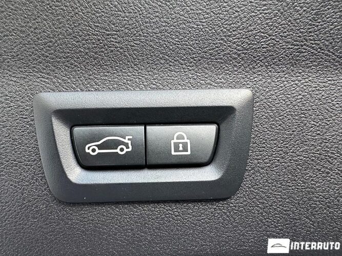 BMW X4M Competition 67 interauto-car