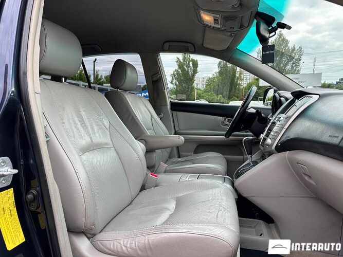 Lexus RX 400h 42 interauto-car