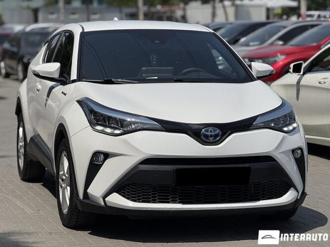 Toyota C-HR 32 interauto-car