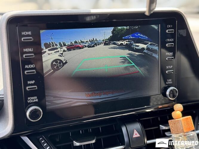 Toyota C-HR 41 interauto-car