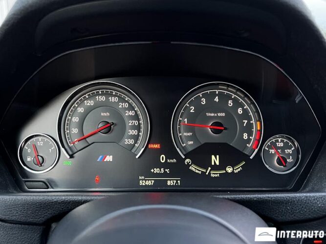 BMW M4 Competition 39 interauto-car