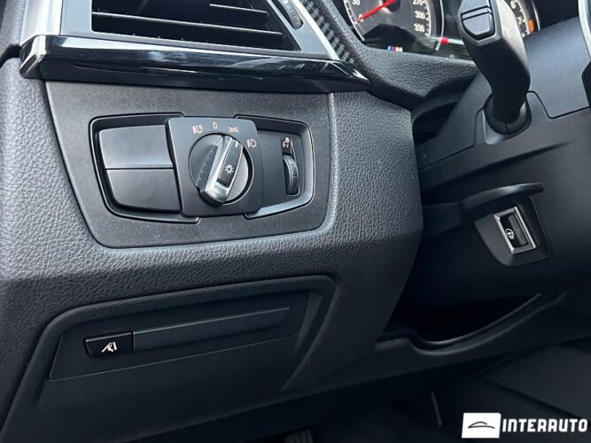 BMW M4 Competition 53 interauto-car