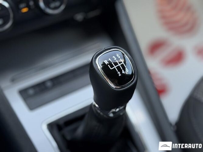 Skoda Octavia 43 interauto-car