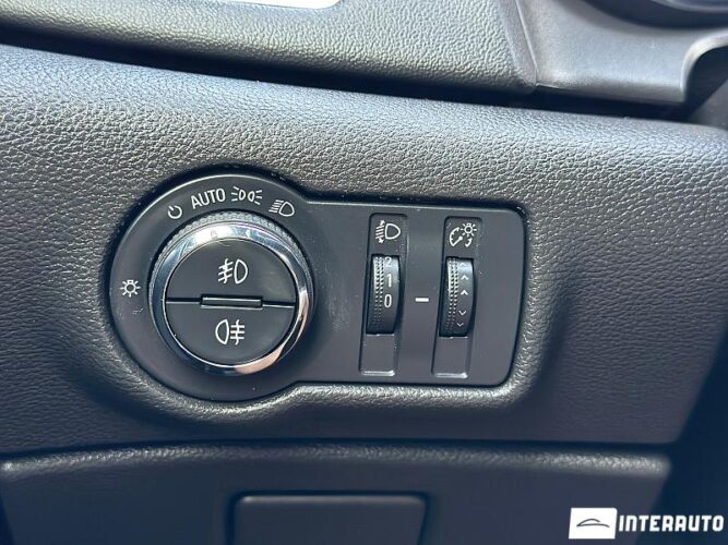 Opel Astra 37 interauto-car