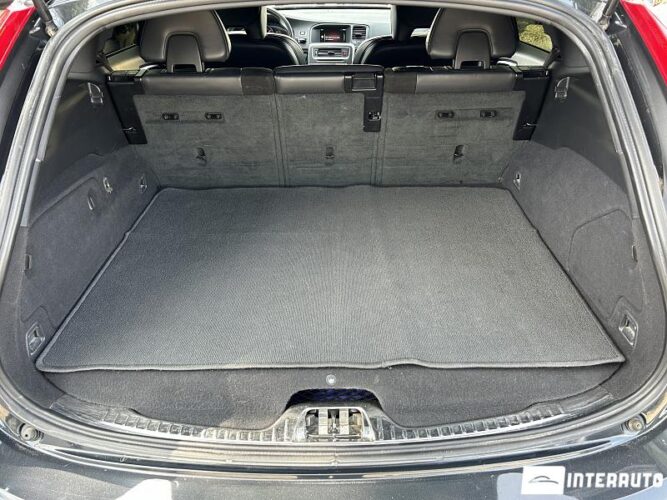 Volvo V 60 46 interauto-car