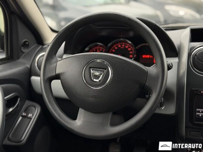 Dacia Duster 32 interauto-car