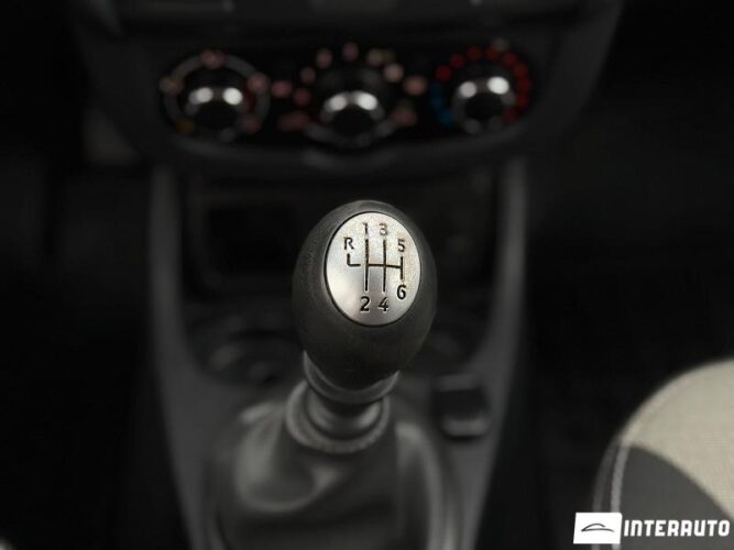 Dacia Duster 35 interauto-car