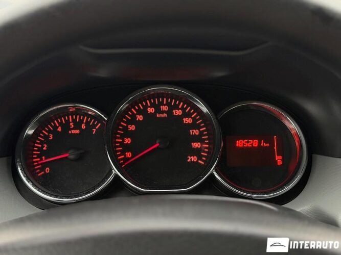 Dacia Duster 33 interauto-car