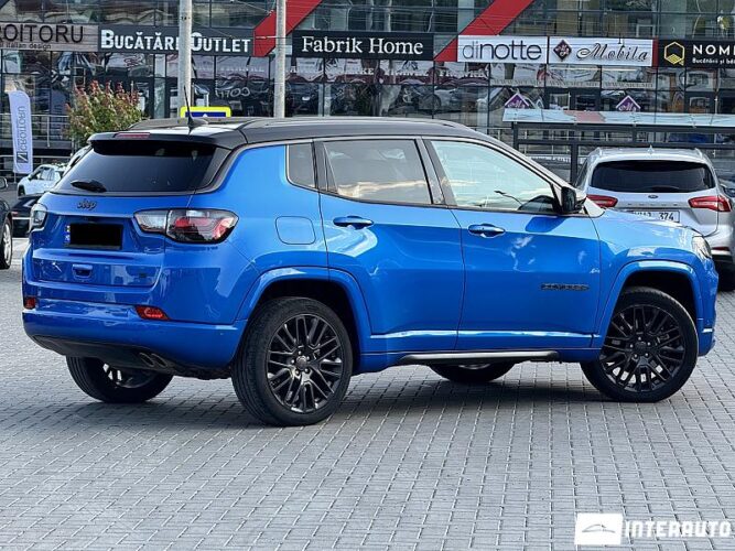 Jeep Compass 38 interauto-car