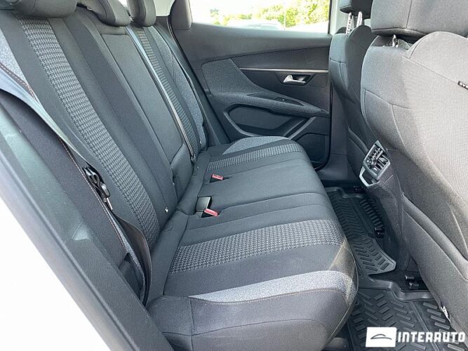 Peugeot 3008 44 interauto-car