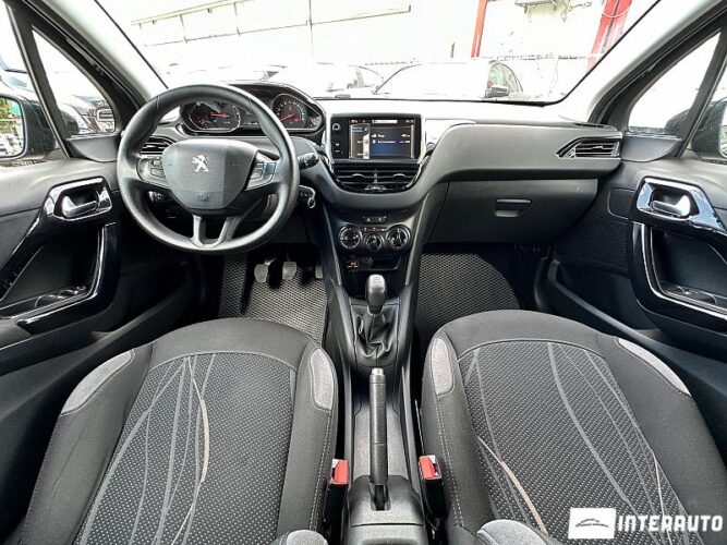 Peugeot 208 34 interauto-car
