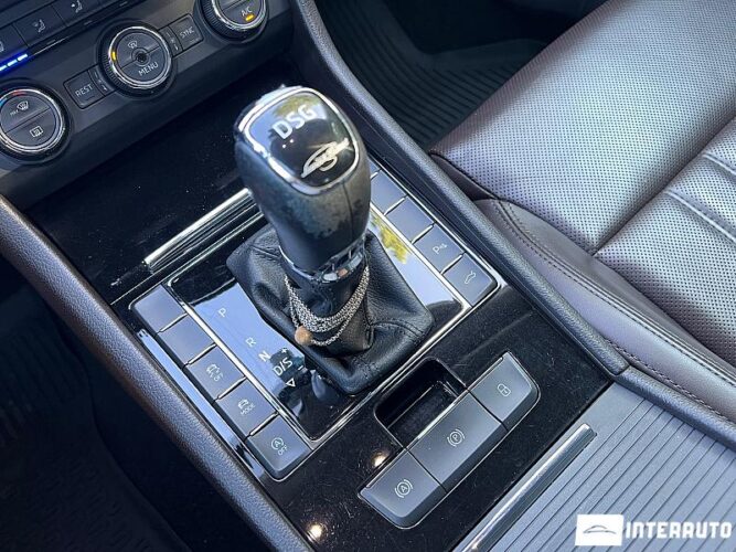 Skoda Superb 56 interauto-car