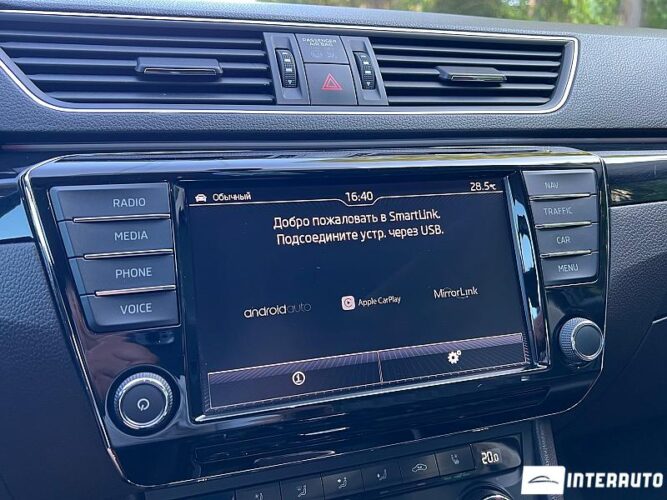 Skoda Superb 53 interauto-car