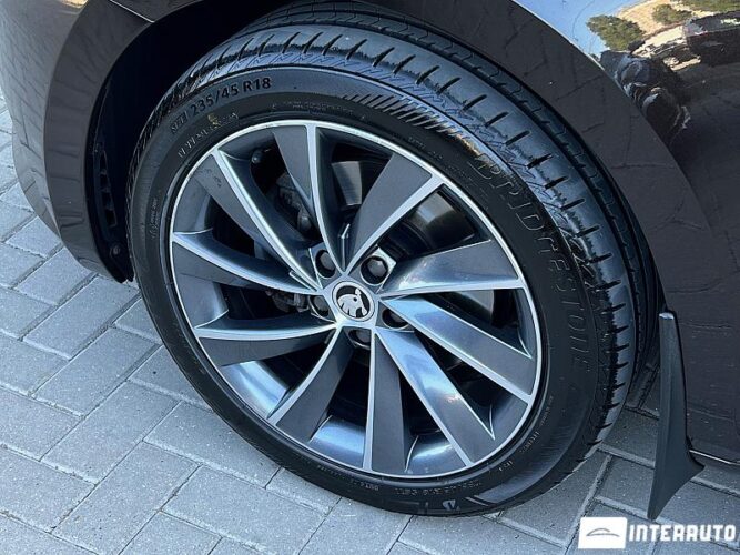 Skoda Superb 63 interauto-car