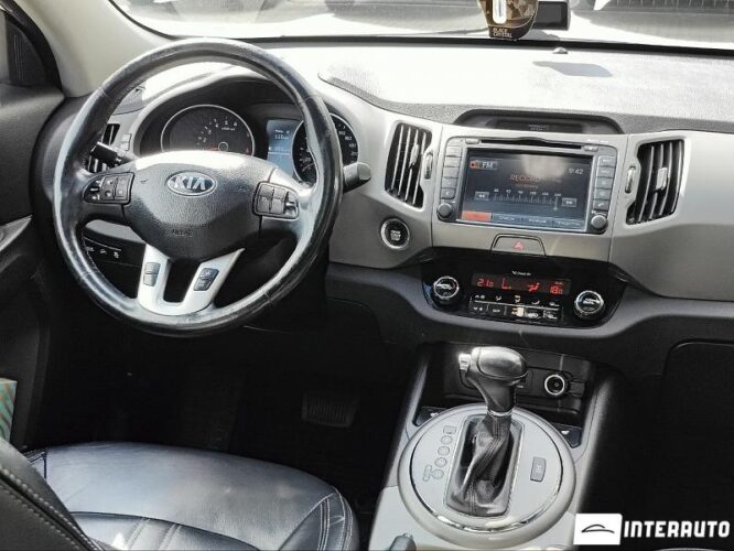 Kia Sportage 40 interauto-car