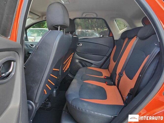 Renault Captur 36 interauto-car
