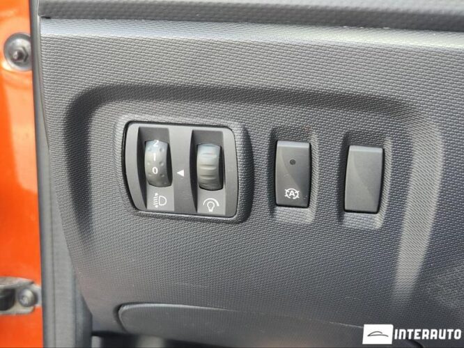 Renault Captur 42 interauto-car