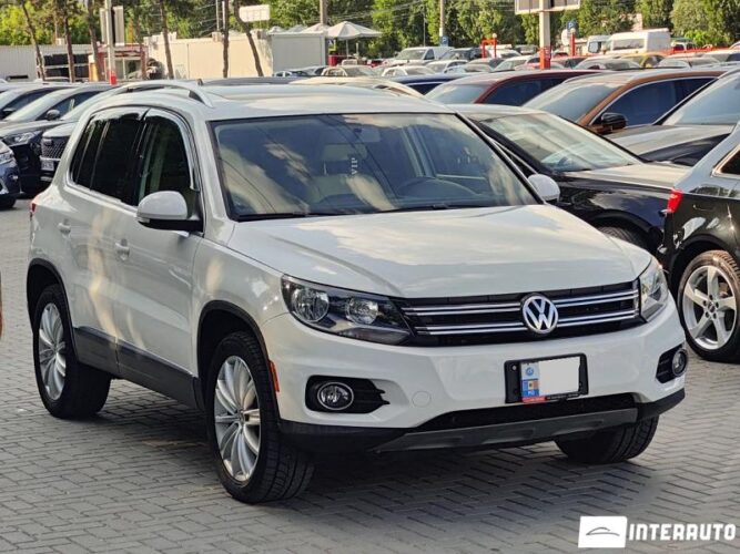Volkswagen Tiguan 29 interauto-car