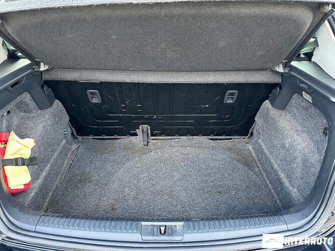 Volkswagen Polo 39 interauto-car